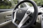 Toyota Prius V 2011 года